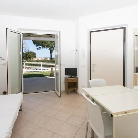 Apartmán M10 - Marcelli, Nuovissimo Bilocale Con Giardino *